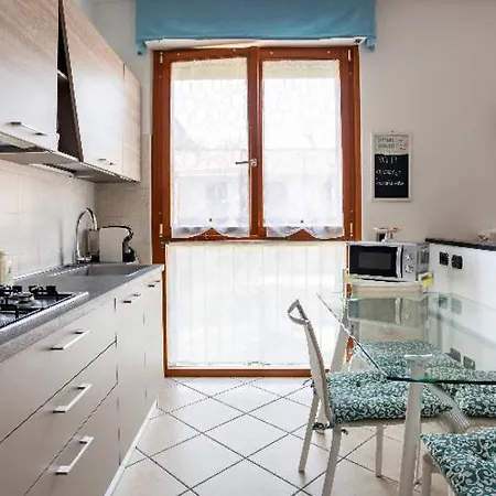 Casti - Mm3 Comasina Apartmán Milán